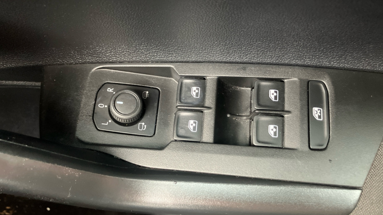 Volkswagen Polo 1.0 TSI Life 5dr Petrol Hatchback